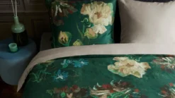 Beddinghouse x Van Gogh Museum Beddinghouse Peonies dekbedovertrek