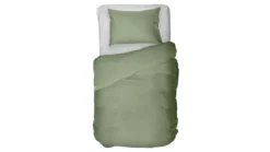 Kayori Watari dekbedovertrek