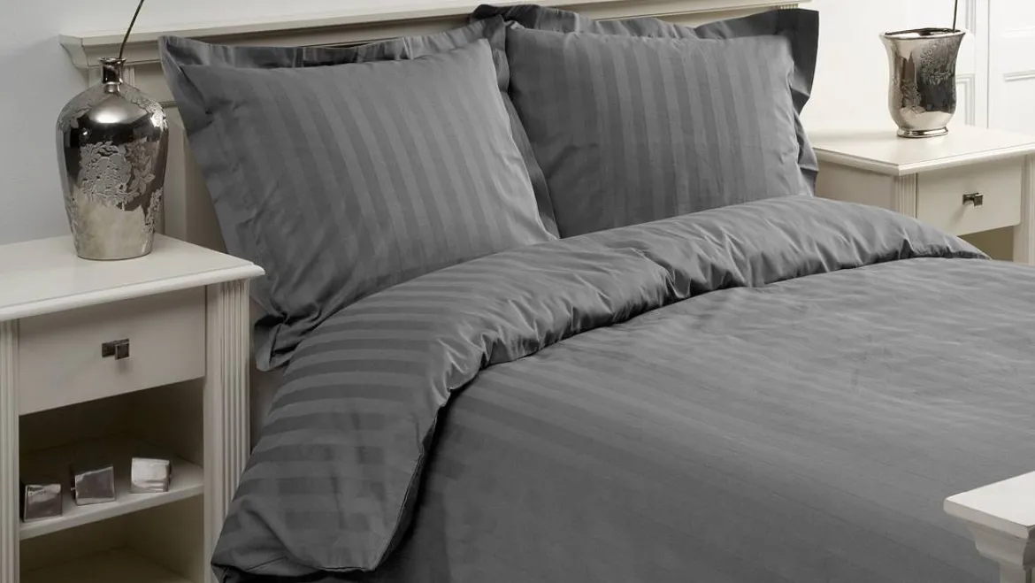 Papillon Uni Satin dekbedovertrek