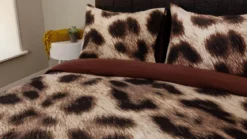 Snoozing Jaguar flanel dekbedovertrek