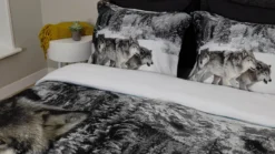 Snoozing Wolf flanel dekbedovertrek