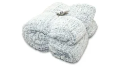 Unique Living Knut fleece plaid