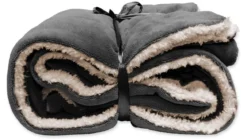 Unique Living Lars fleece plaid