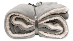 Unique Living Lars fleece plaid