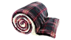 Unique Living Larsson fleece plaid