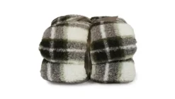Unique Living Tris fleece plaid
